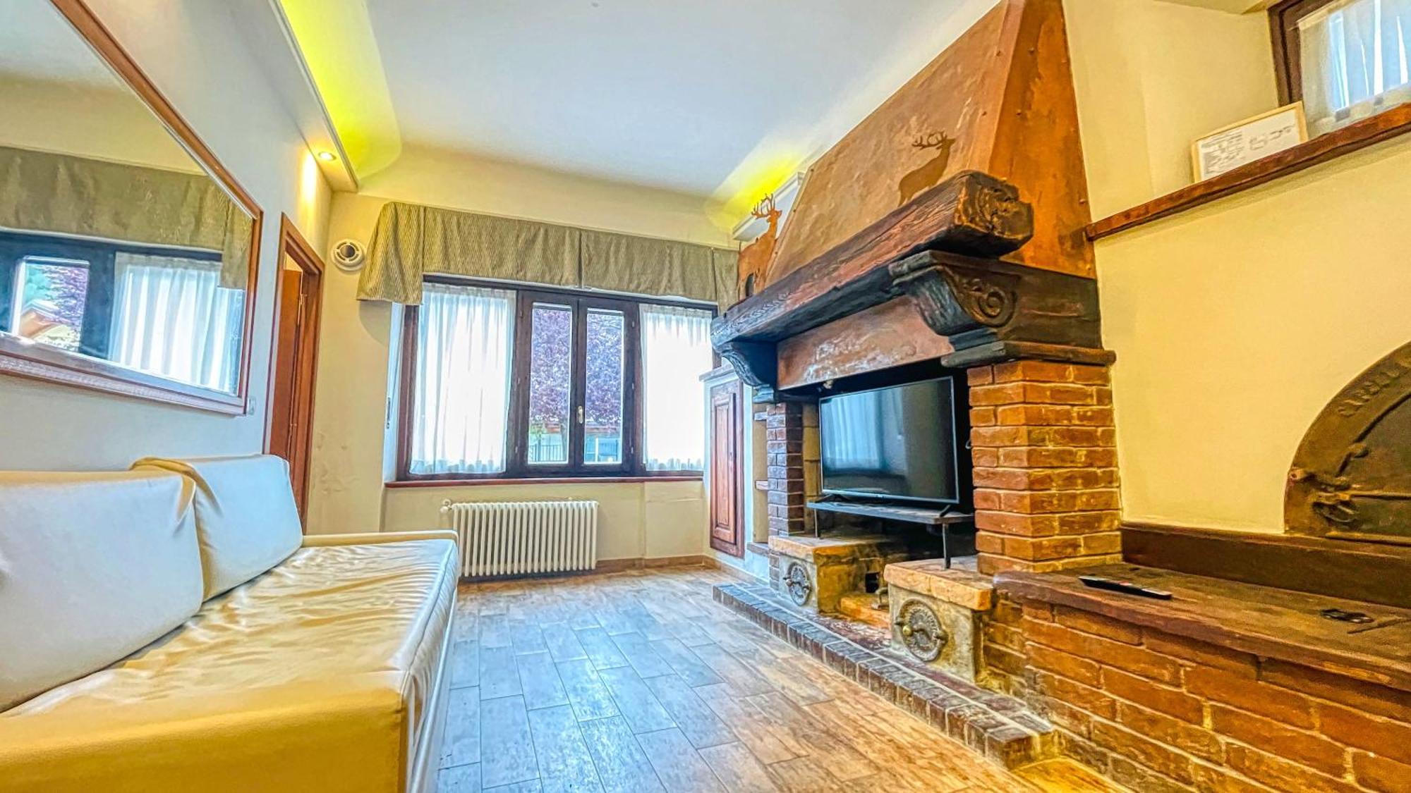 باردونيكيا Residence Tabor المظهر الخارجي الصورة