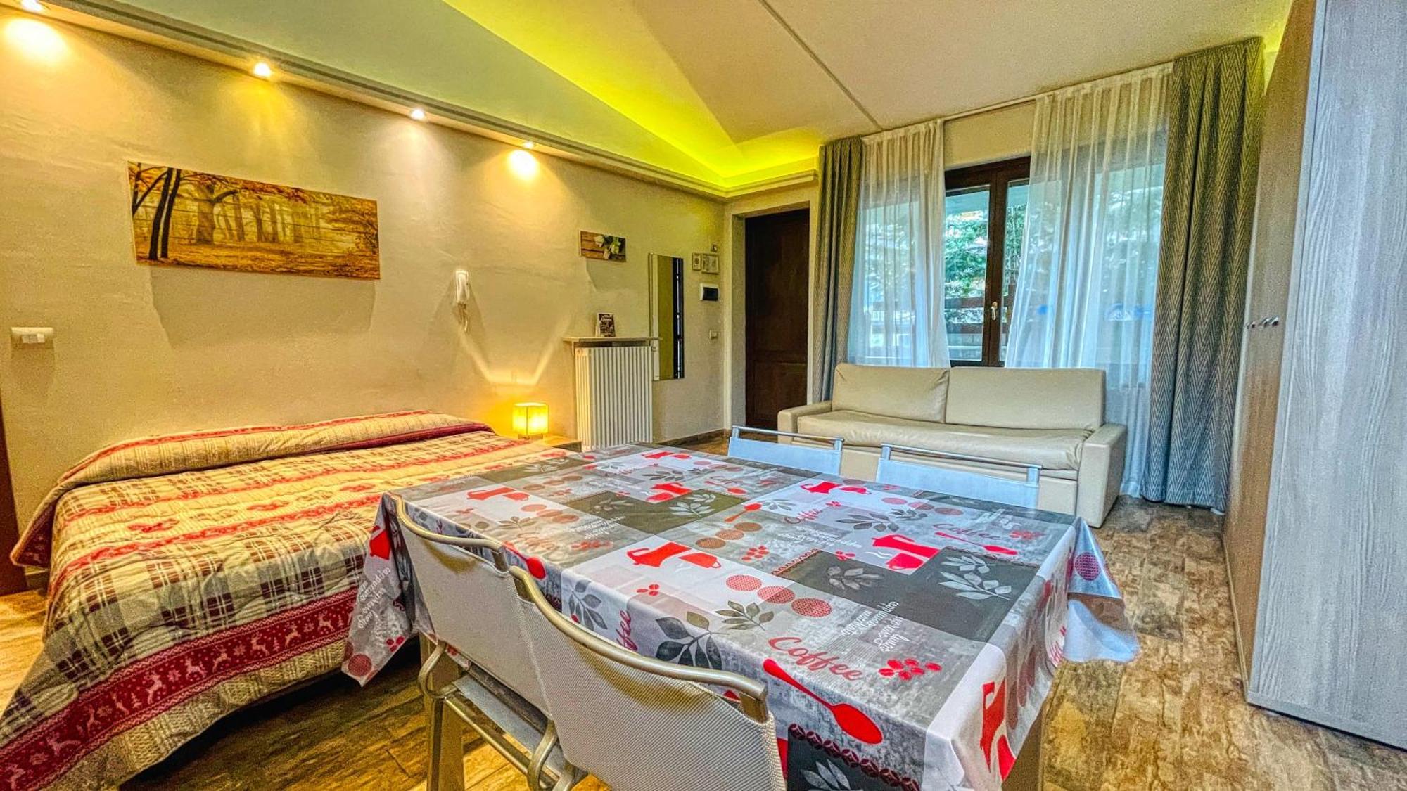 باردونيكيا Residence Tabor المظهر الخارجي الصورة